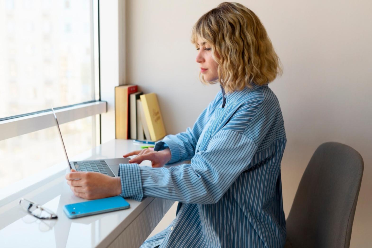 Professionelle Arbeitsumgebung für Finanzanalyse und Beratung